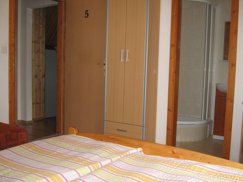 Penzion pod Dobákom Lazisko Exterior foto